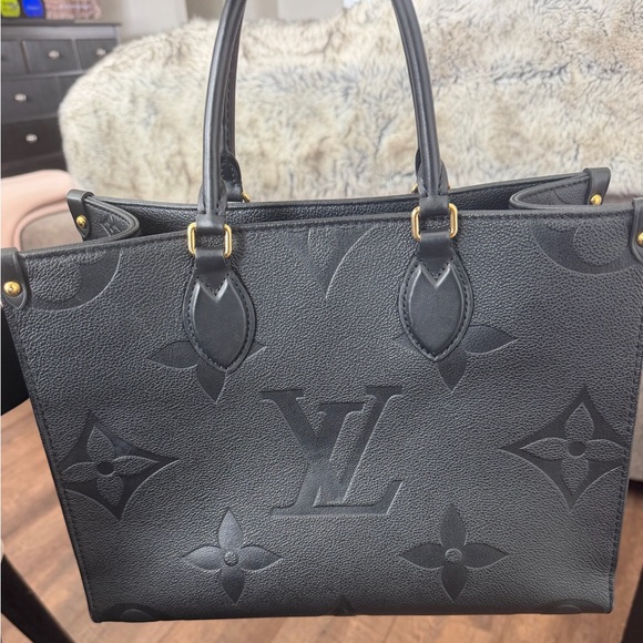 Louis Vuitton Black Embossed Satchel - Picture 2 of 8